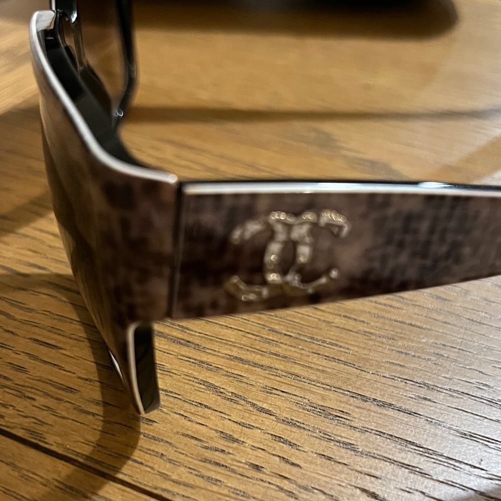 EUC Chanel Brown Sunglasses - Picture 6 of 10